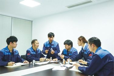 Ningbo Yolanda Spray Co., Ltd. linia produkcyjna producenta