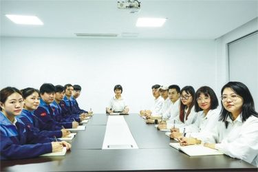 Ningbo Yolanda Spray Co., Ltd. linia produkcyjna producenta