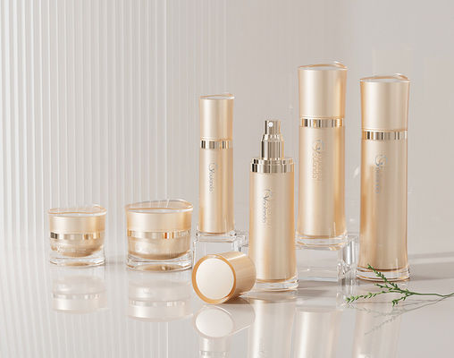 kupować 6 sztuk Luxury Acrylic Cosmetic Lotion Pump Flask Set With CreamContainer 30ml - 120ml online manufacture